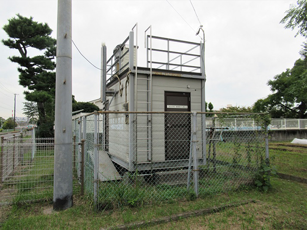 三佐小学校 局舎の外観